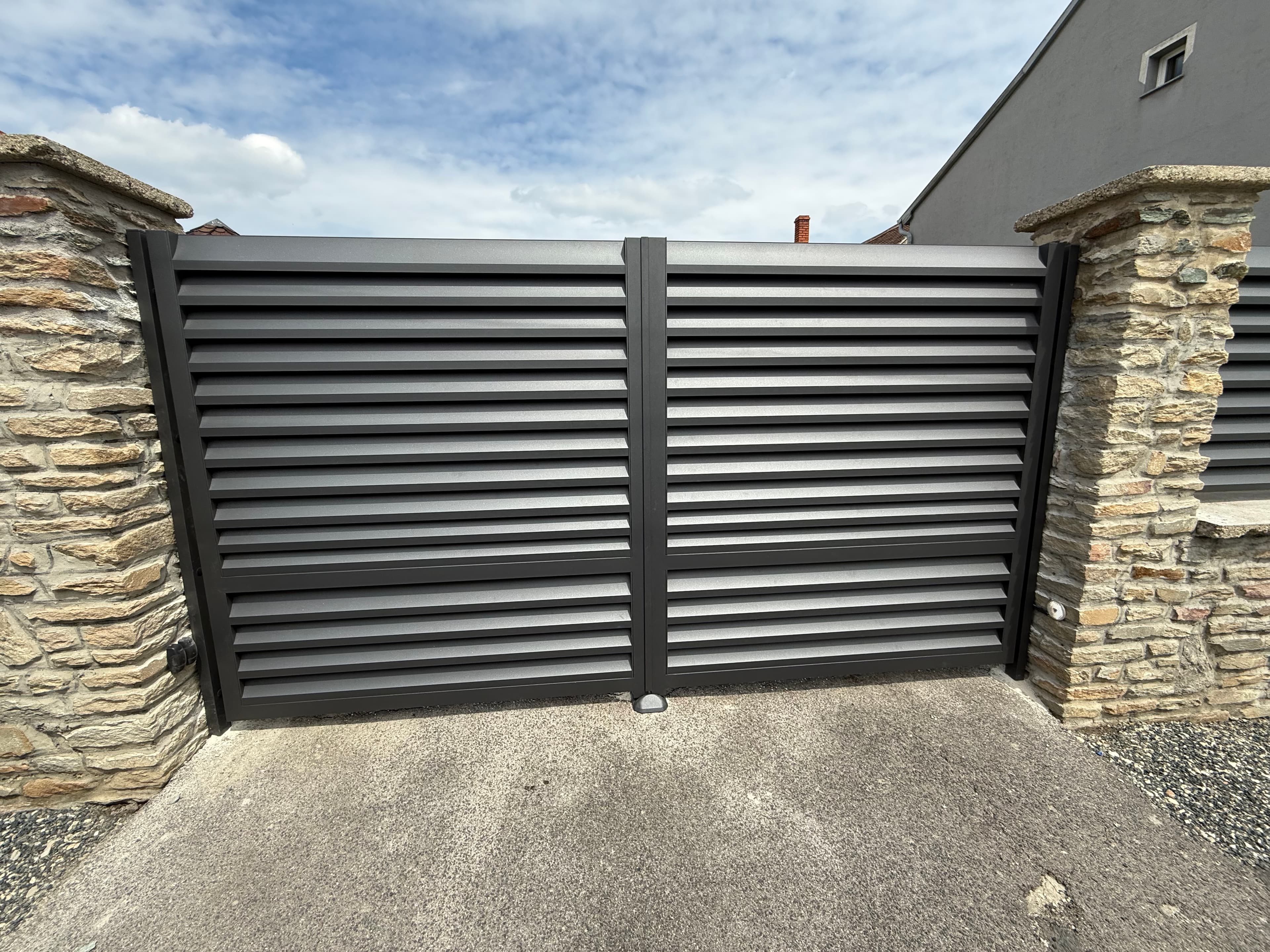 Alumínium lamella részlet